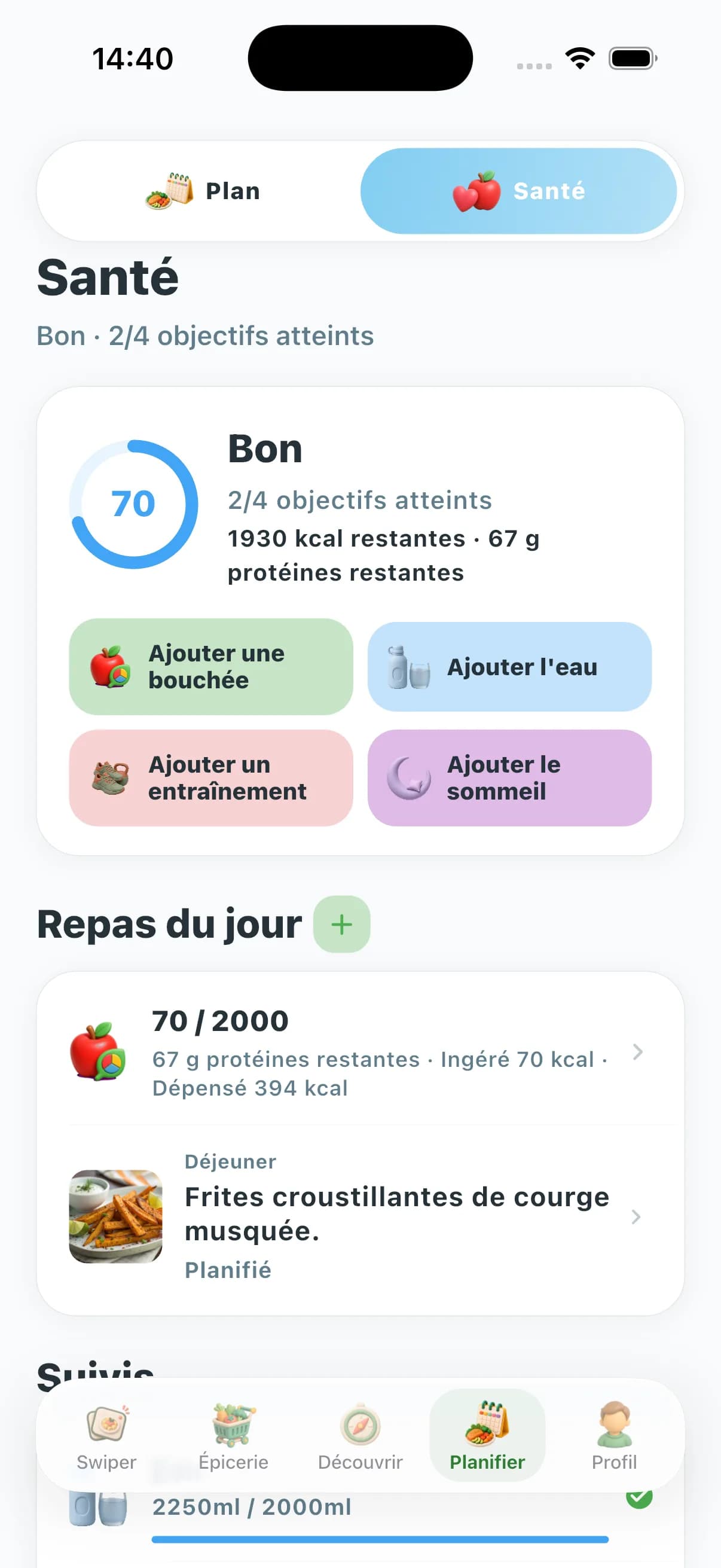 Plan de repas riche en protéines — atteindre ses protéines sans squatter la cuisine — Colorful weekly diet meal prep containers on a home kitchen counter — keto, vegan, high protein